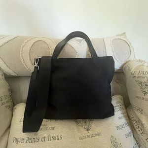 NWT Black crossbody with detachable strap